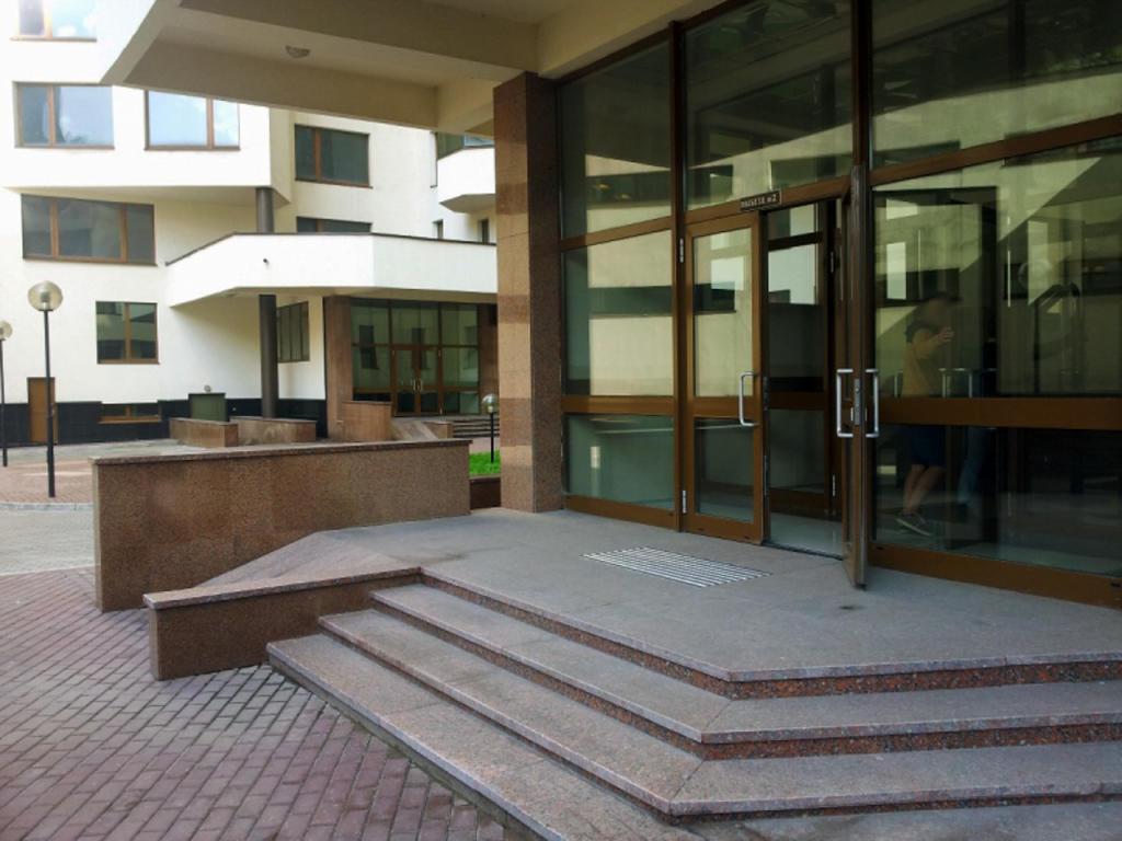 20130910 143747 1024x768